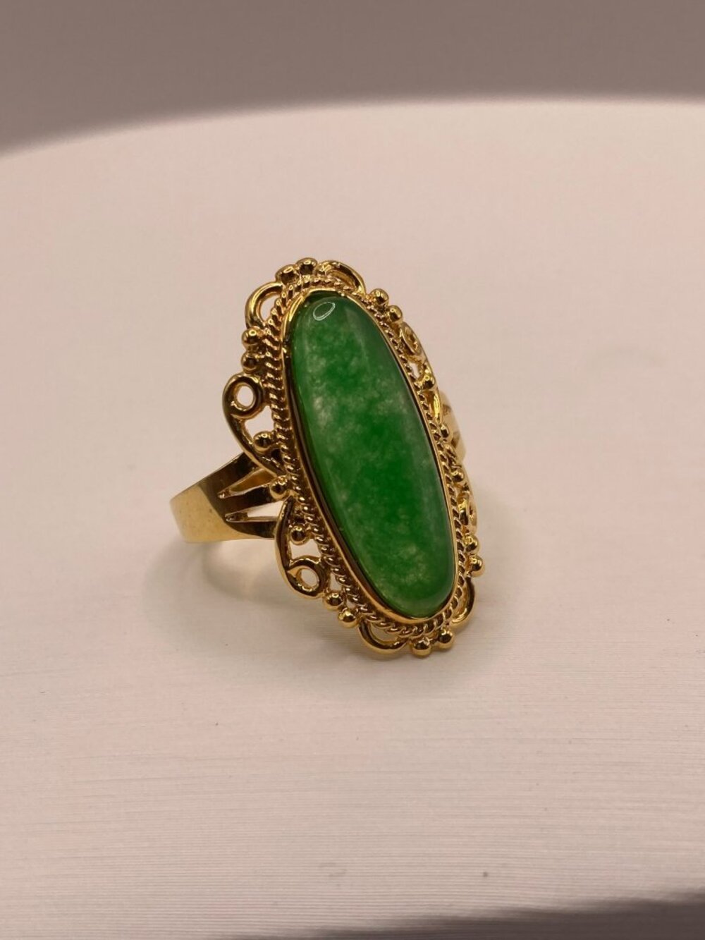 Vintage "JC" Gold-Tone Oval Green Stone Ring -13B